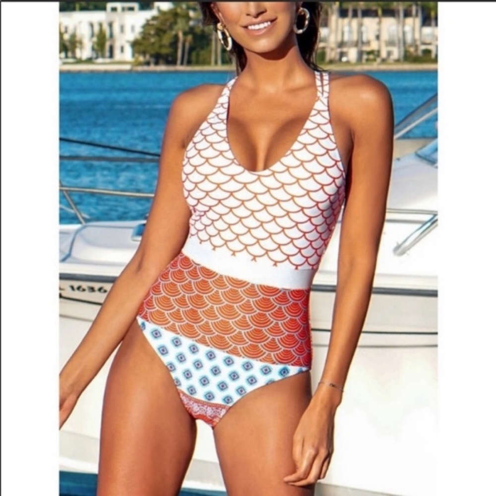 Cupshe Women's One Piece Mermaid Swimsuit size 0x